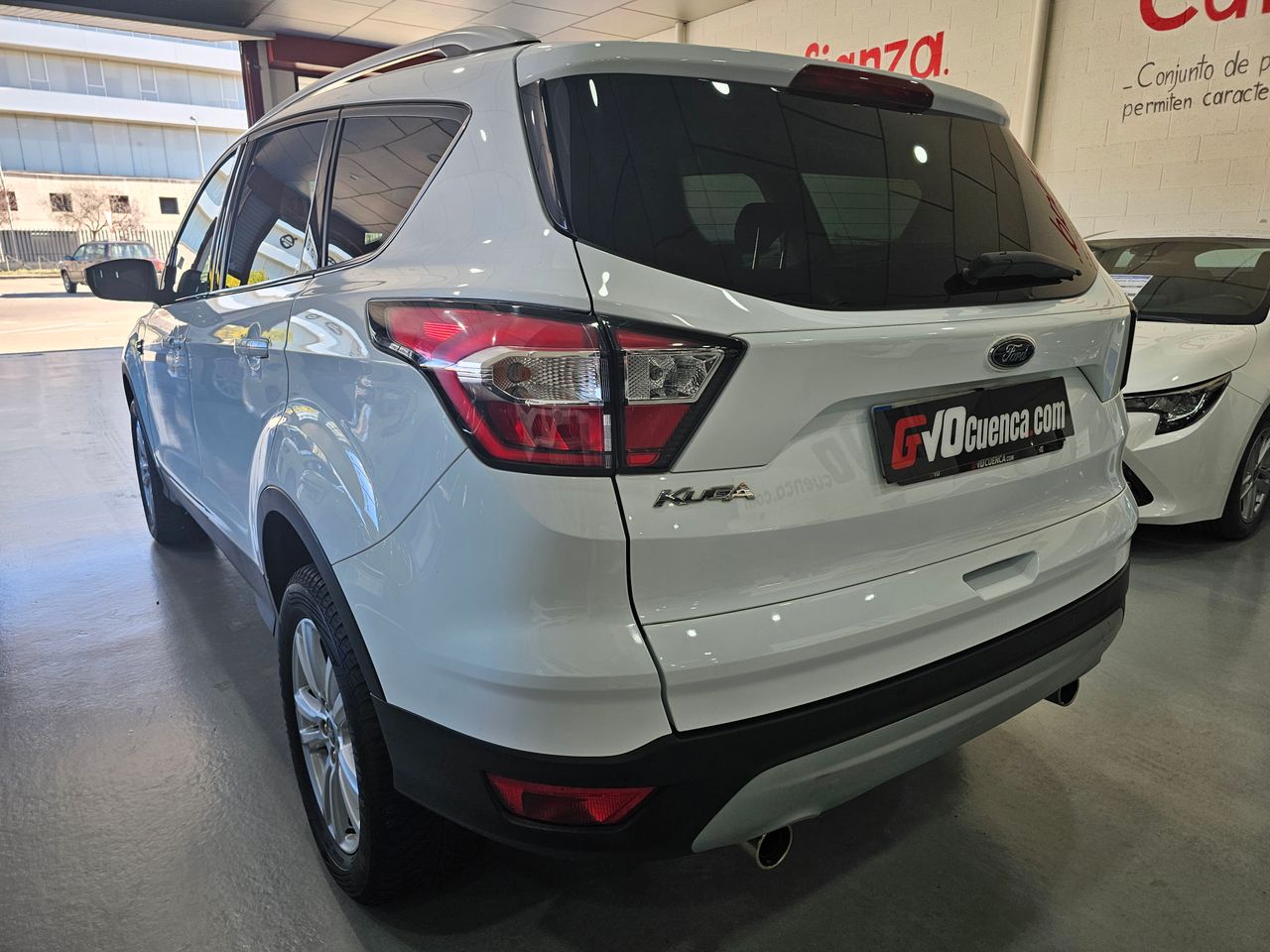 Foto Ford Kuga 9