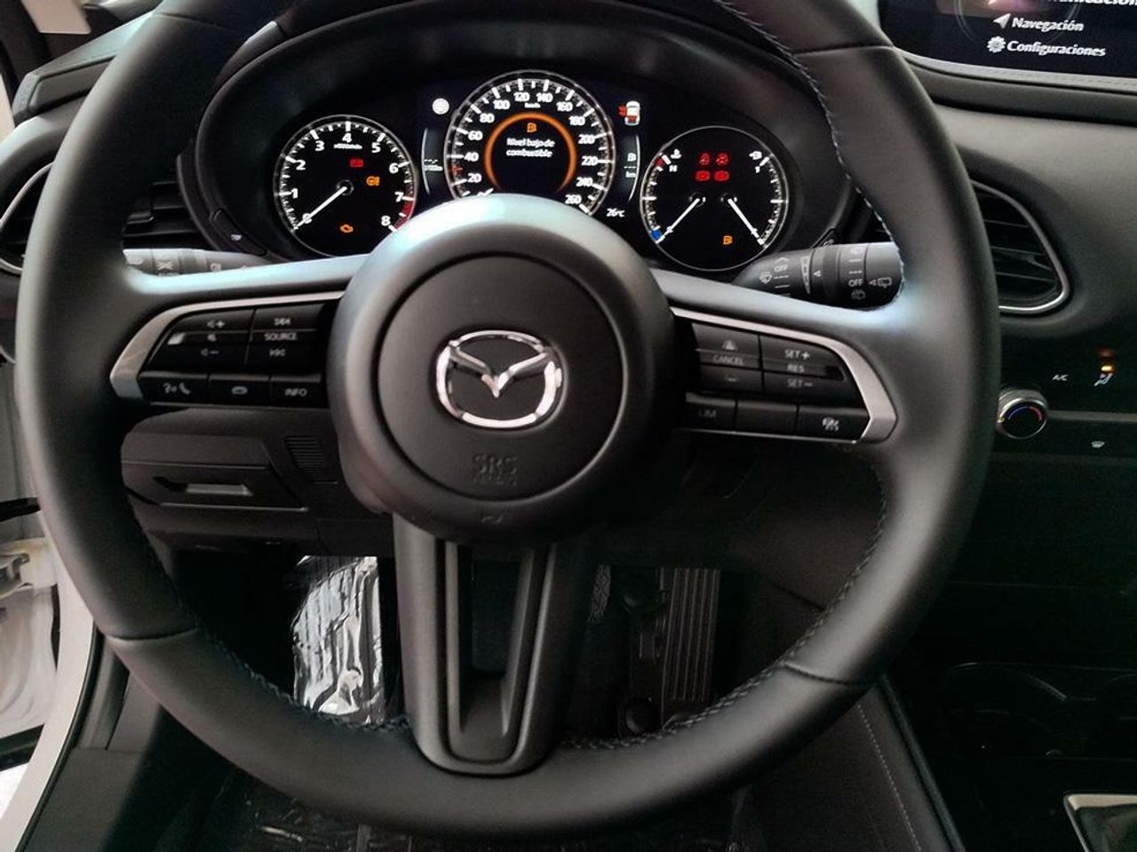 Foto Mazda CX-30 7