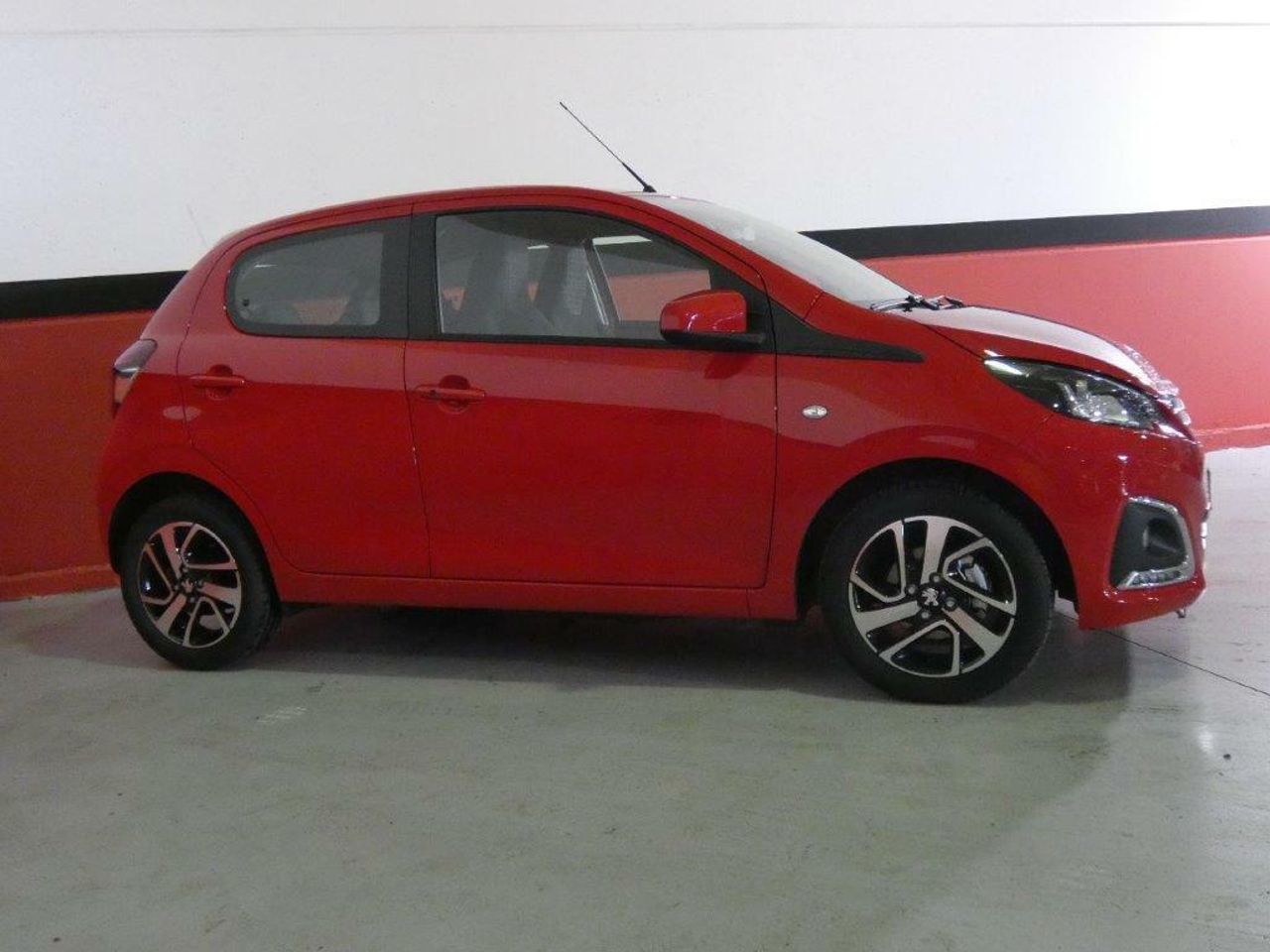 Foto Peugeot 108 4