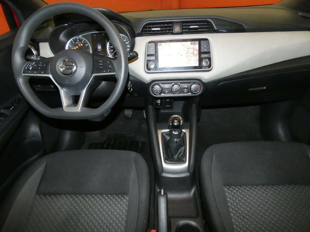 Foto Nissan Micra 11