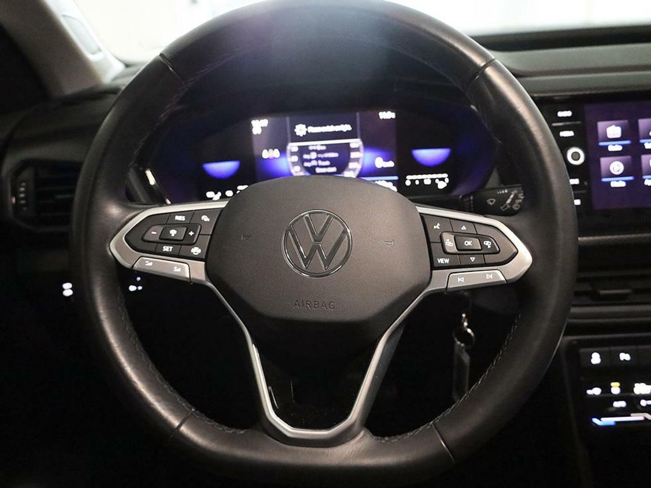 Foto Volkswagen T-Cross 9