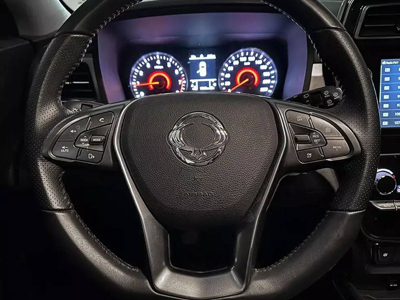 Foto SsangYong Tivoli 8