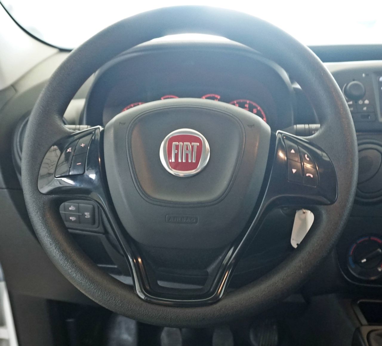 Foto Fiat Fiorino 8