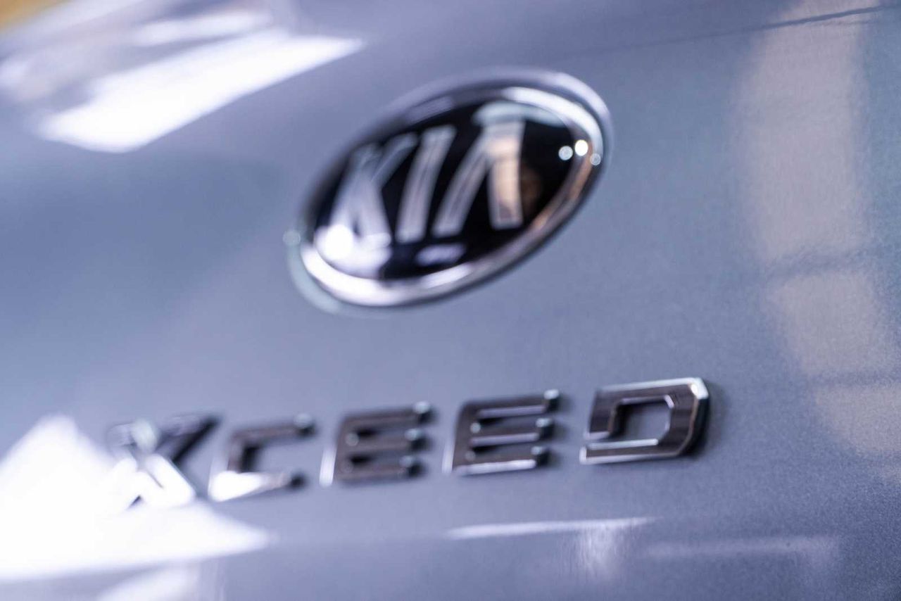 Foto Kia XCeed 21