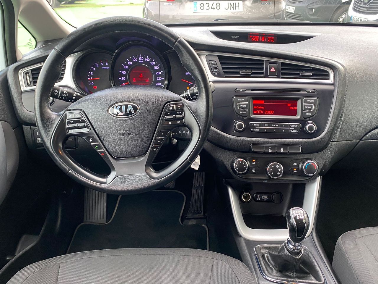 Foto Kia Ceed 12