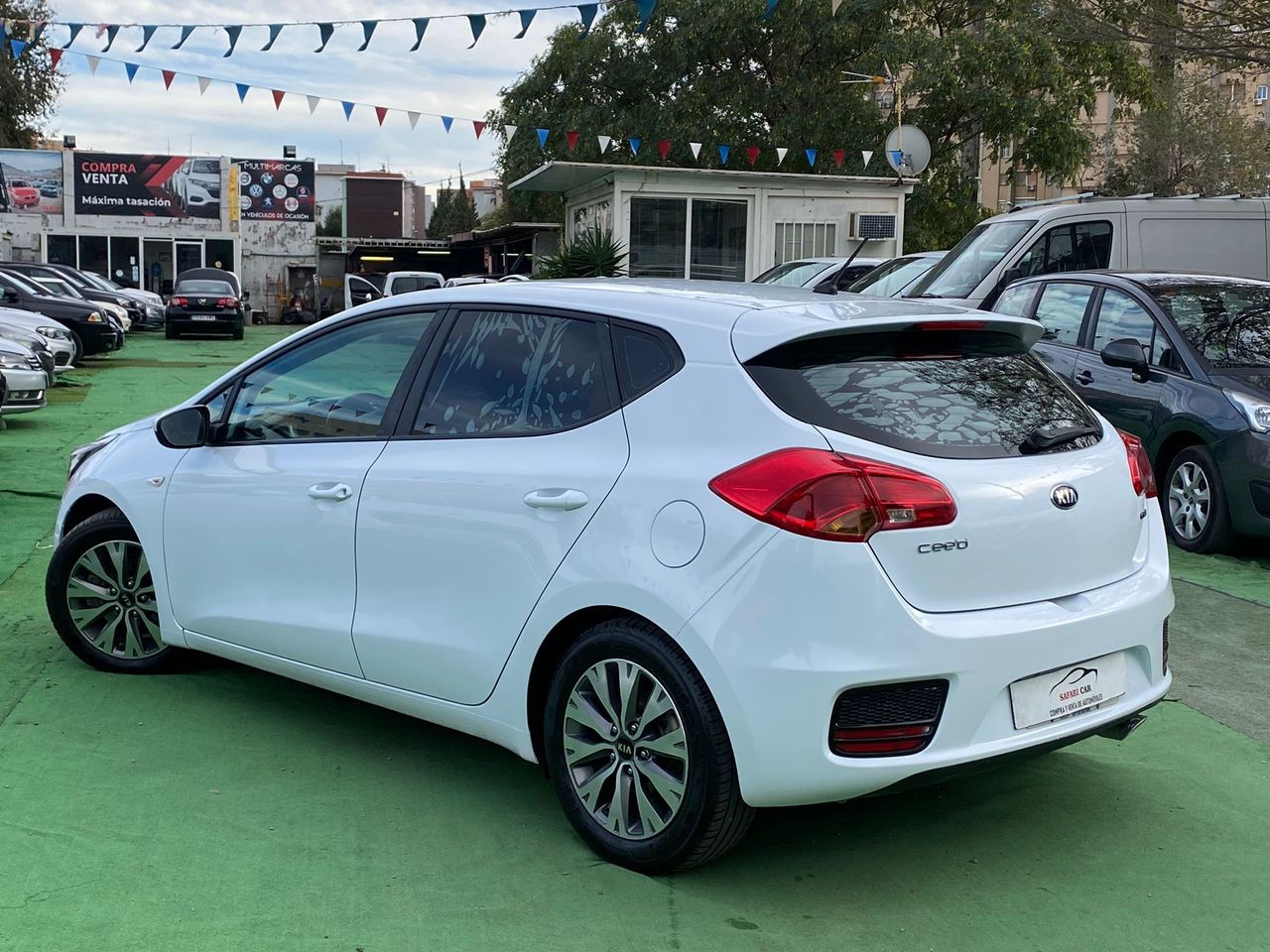 Foto Kia Ceed 19