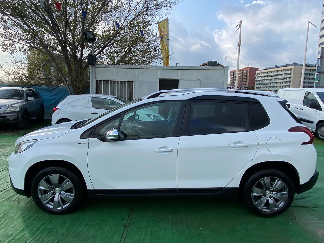 Foto Peugeot 2008 5