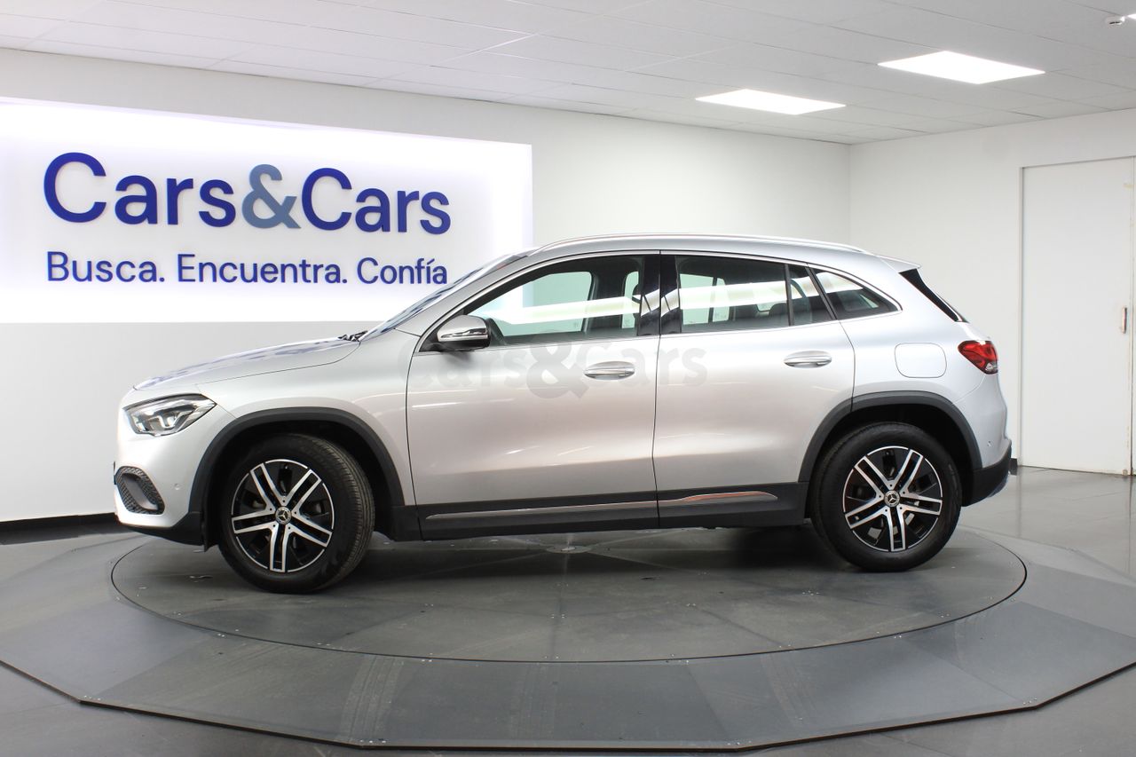 Foto Mercedes-Benz Clase GLA 24