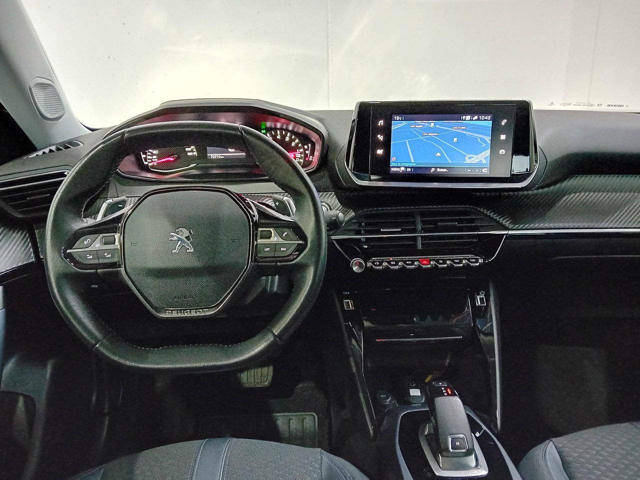 Foto Peugeot 2008 11