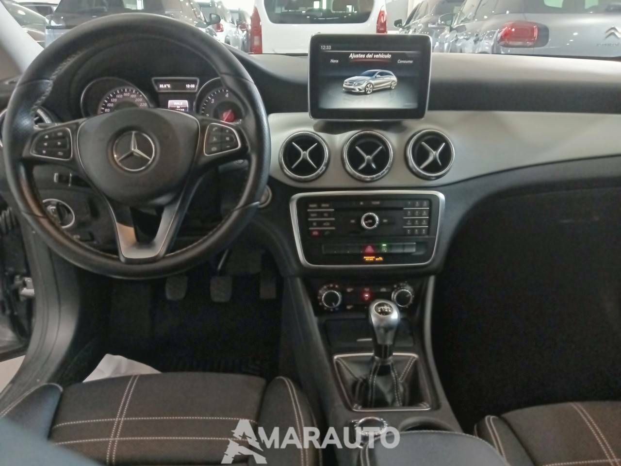 Foto Mercedes-Benz Clase CLA 8