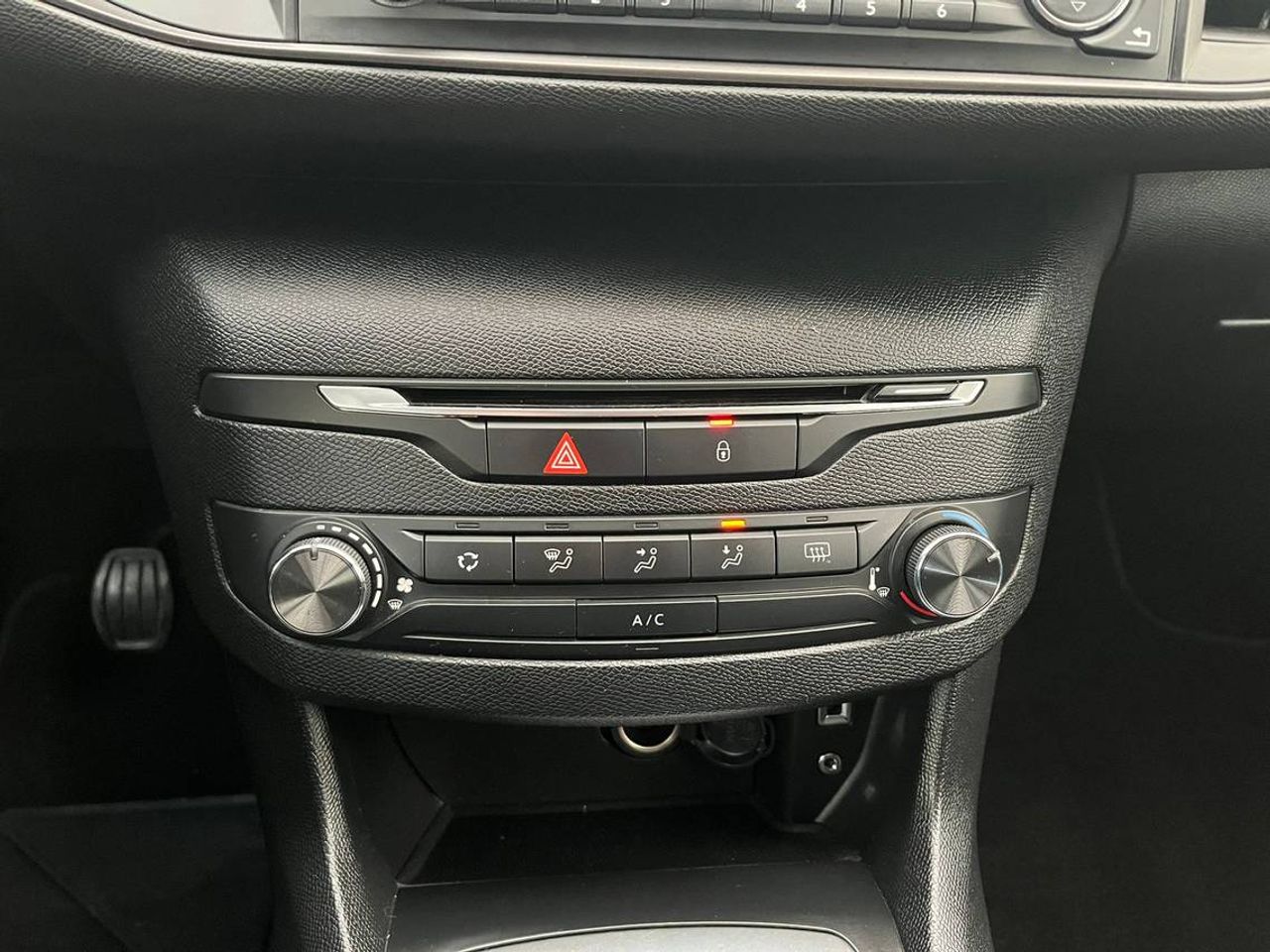 Foto Peugeot 308 16