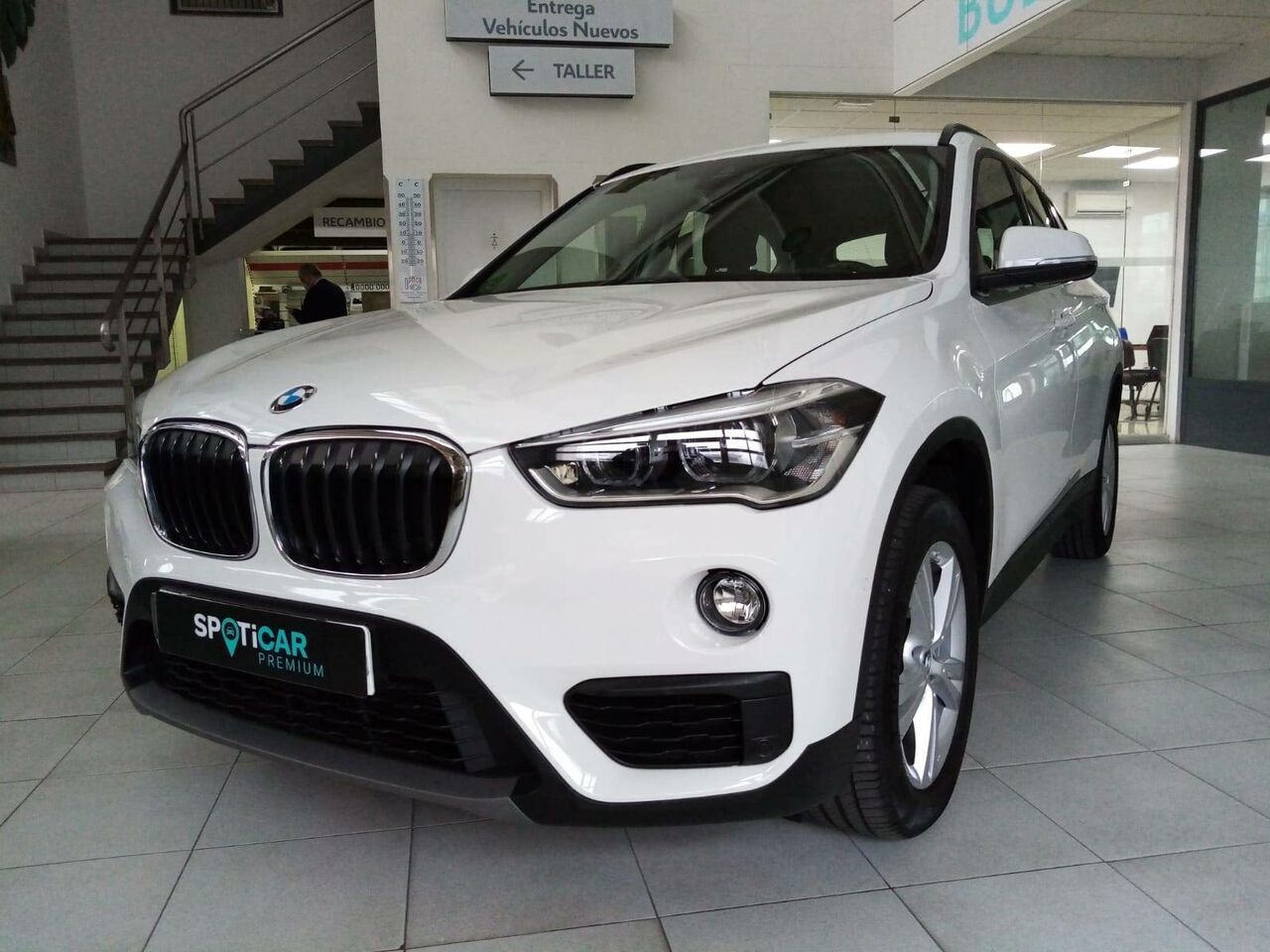 Foto BMW X1 1