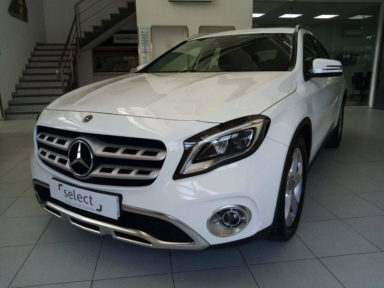 Foto Mercedes-Benz Clase GLA 26