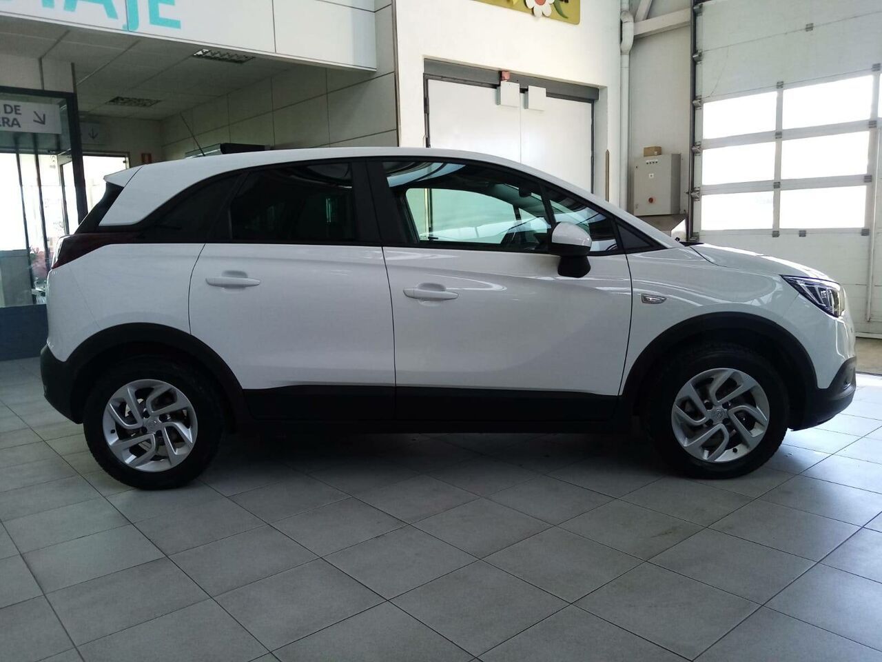 Foto Opel Crossland X 12