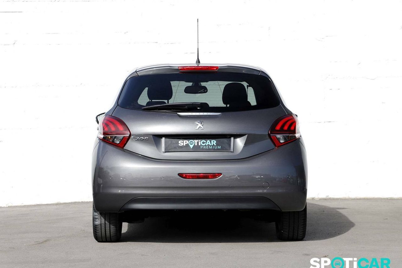 Foto Peugeot 208 4