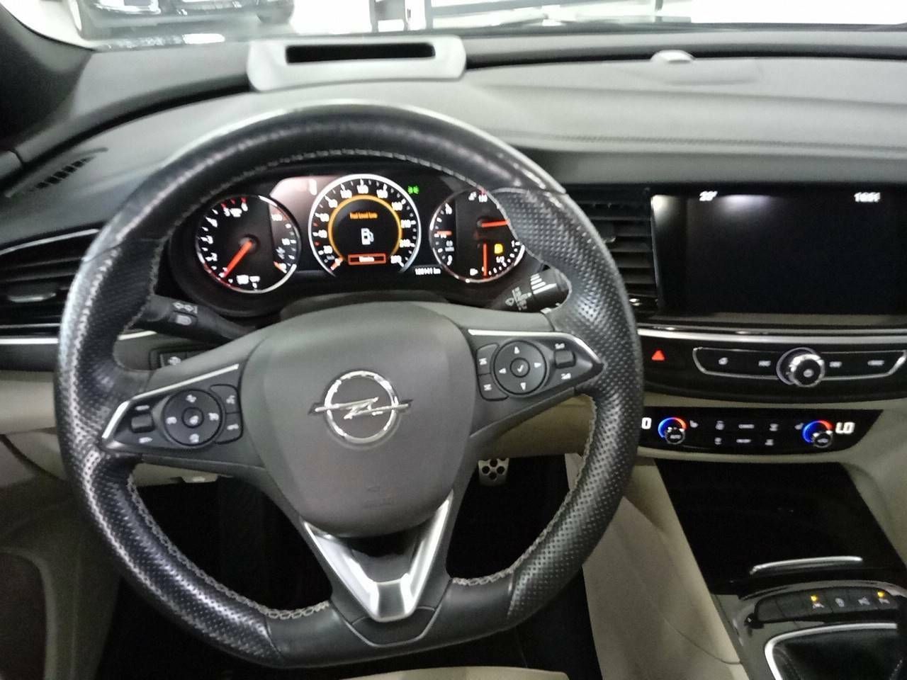 Foto Opel Insignia  16