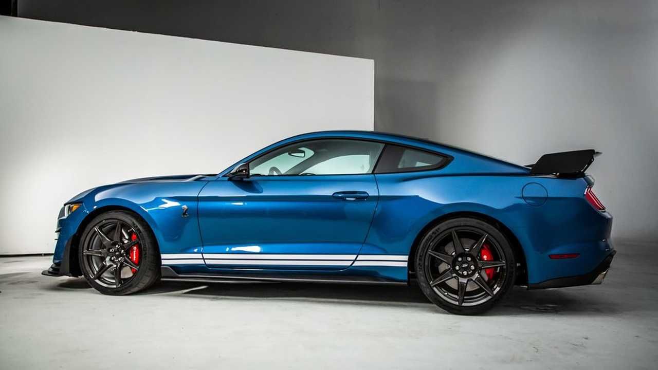 Foto Ford Mustang 4