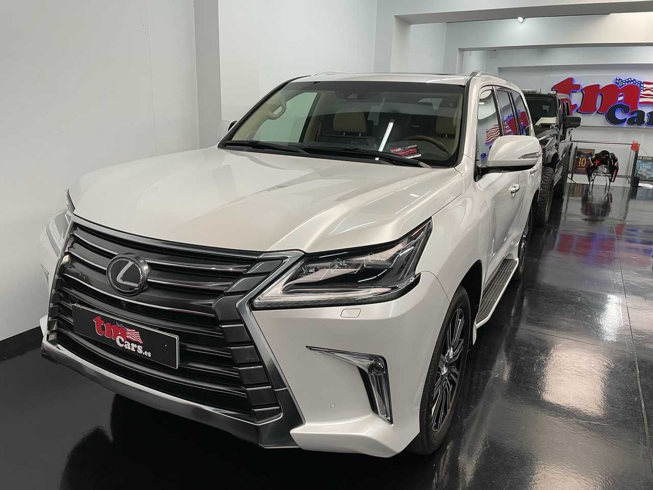 Foto Lexus LX 2