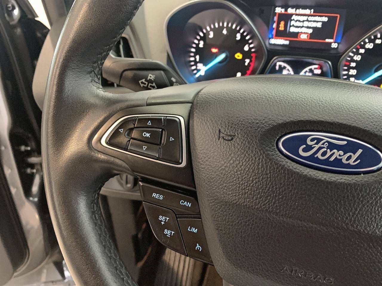 Foto Ford Kuga 15