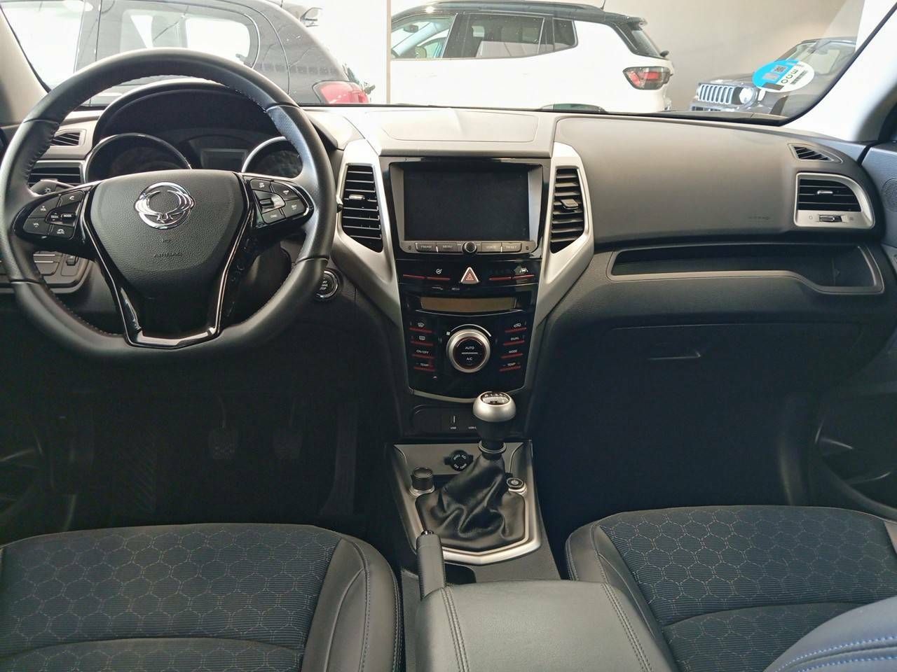 Foto SsangYong Tivoli 12