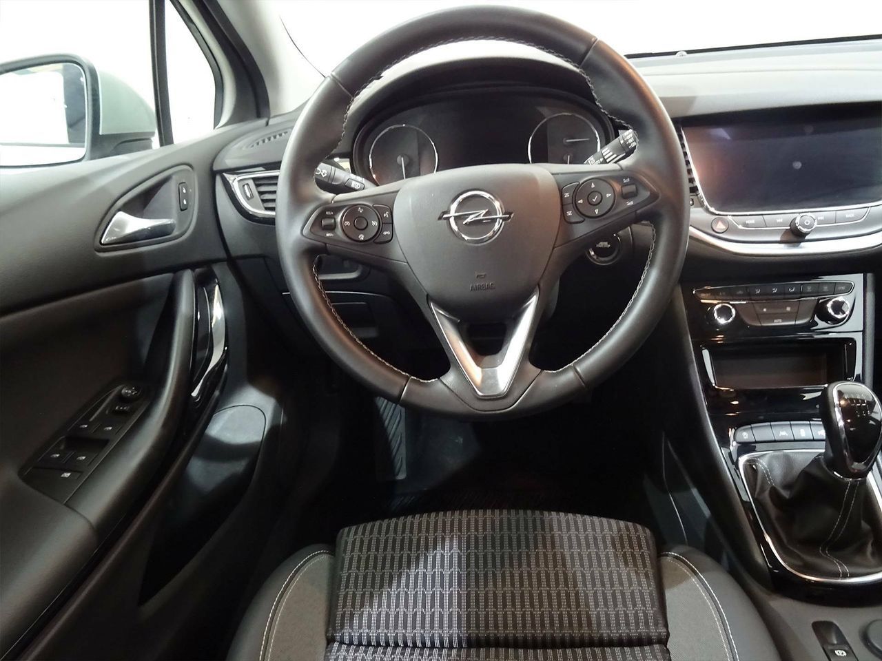 Foto Opel Astra 16