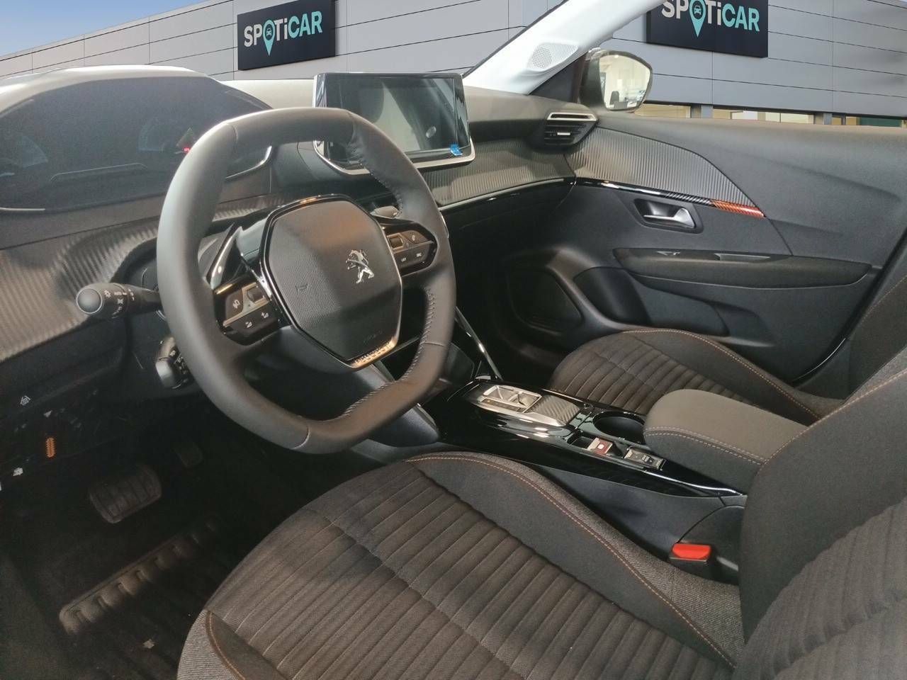 Foto Peugeot 208 15