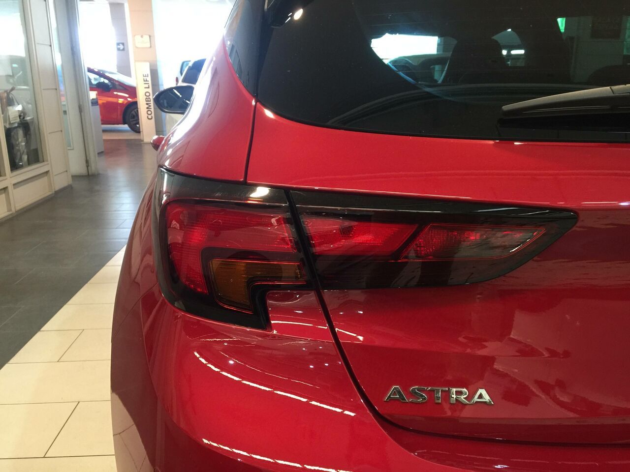 Foto Opel Astra 8