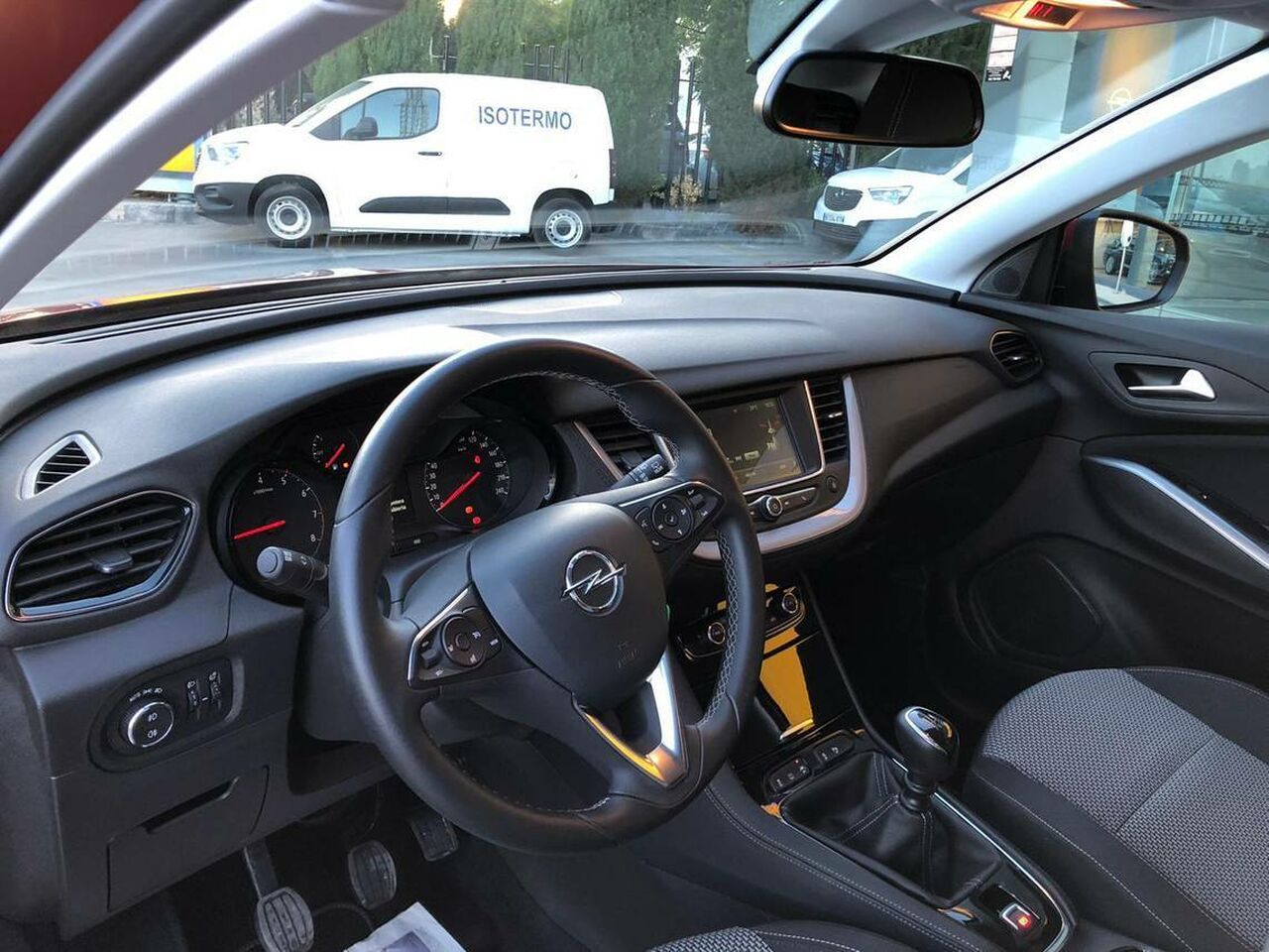 Foto Opel Grandland X 4