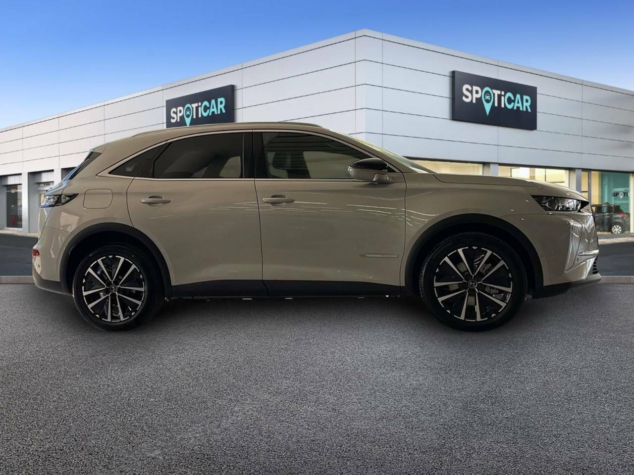 Foto DS Automobiles DS 7 Crossback 4