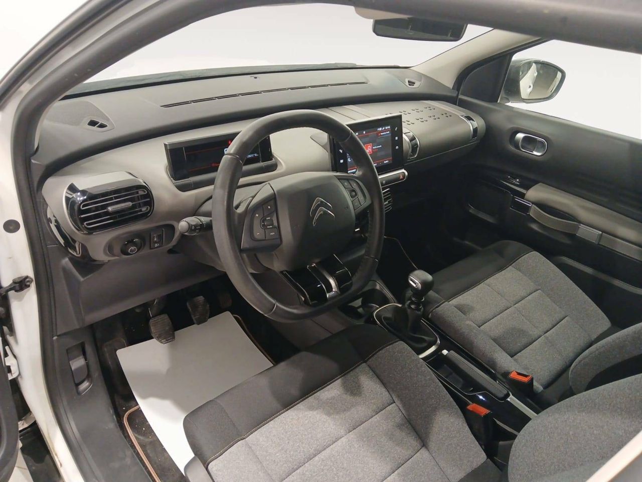 Foto Citroën C4 Cactus 26