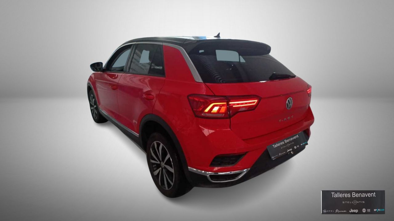 Foto Volkswagen T-Roc 3