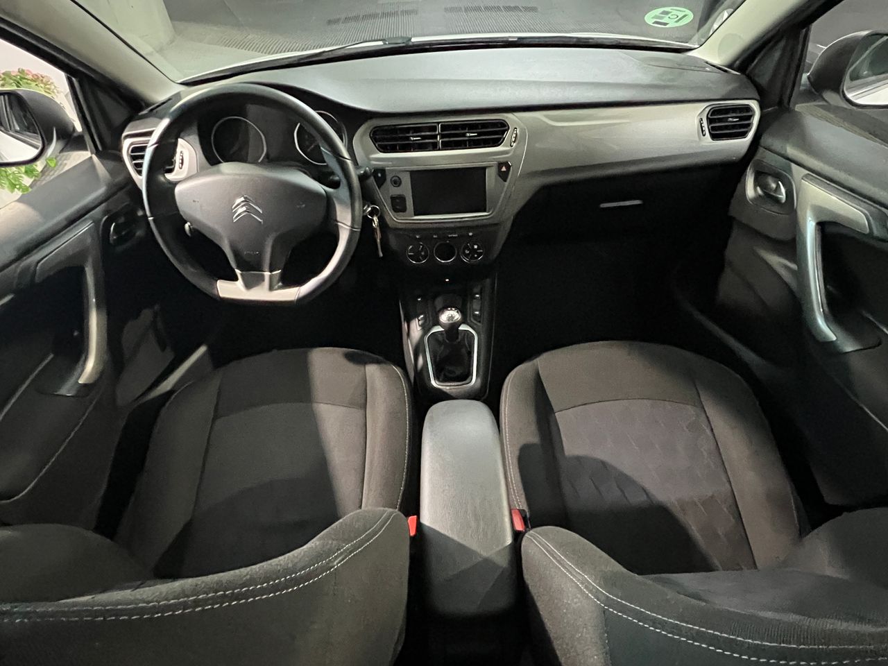 Foto Citroën C-Elysèe 10