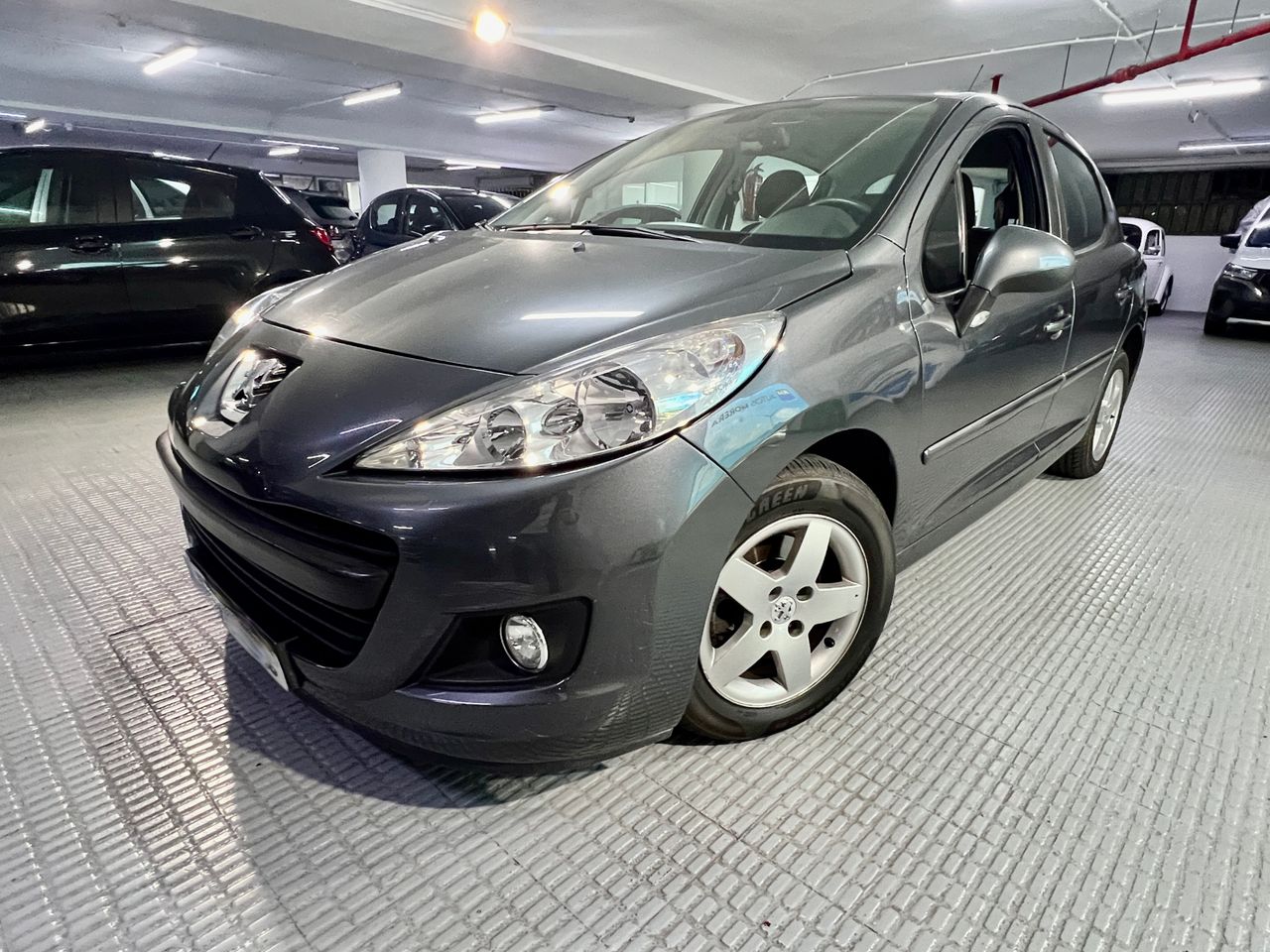 Foto Peugeot 207 21