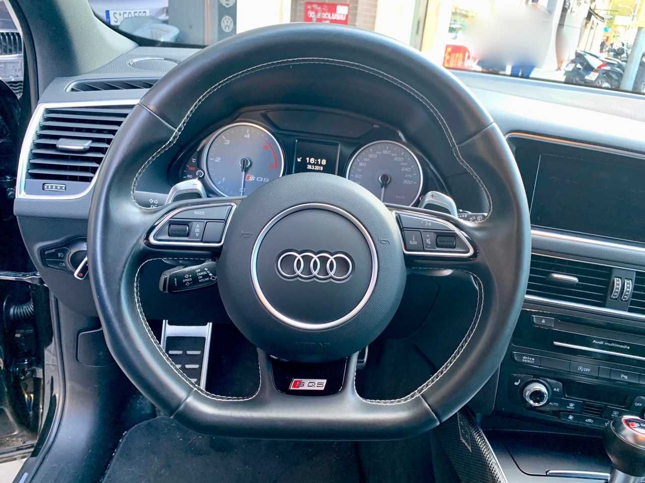 Foto Audi SQ5 8