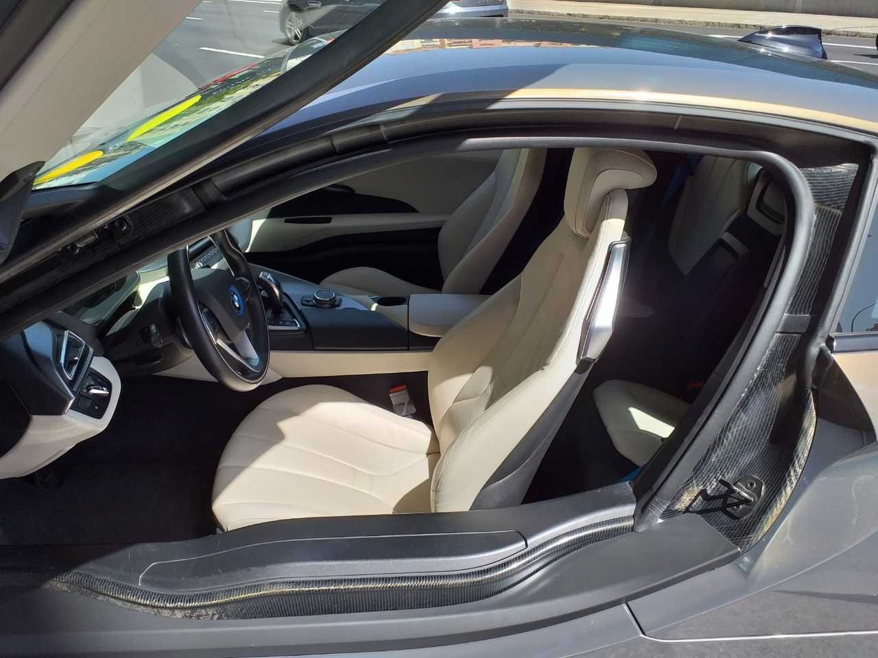 Foto BMW i8 11