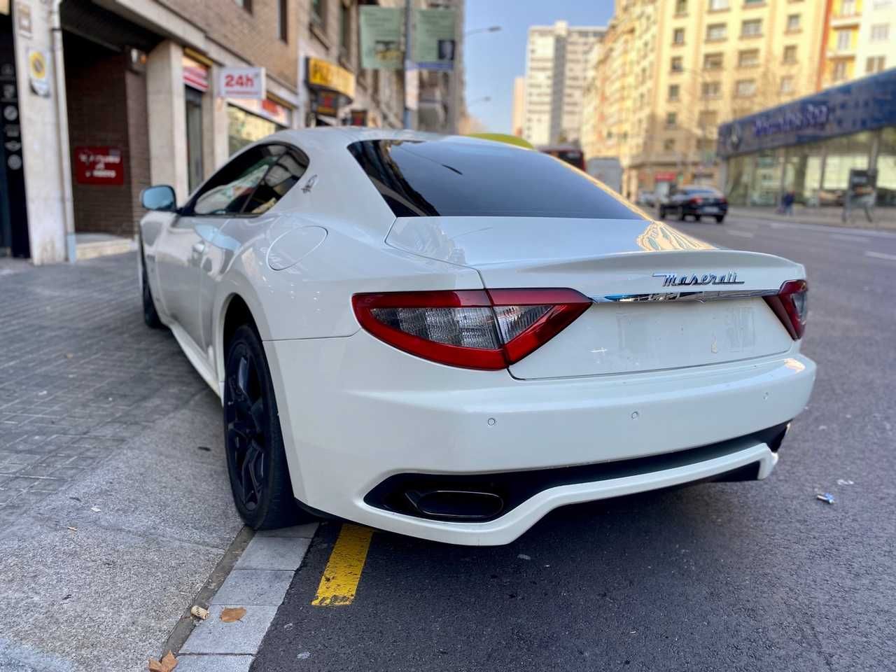 Foto Maserati GranTurismo 9