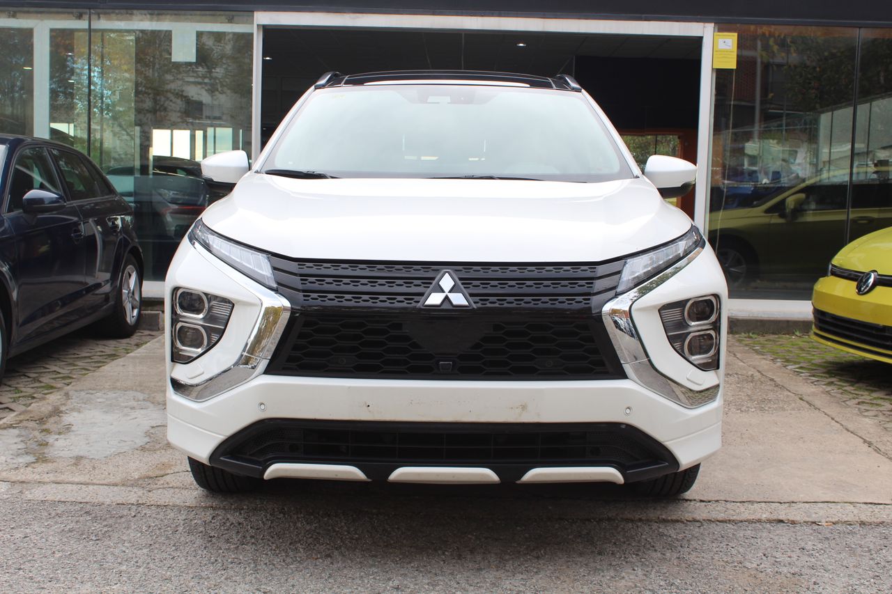 Foto Mitsubishi Eclipse Cross 2