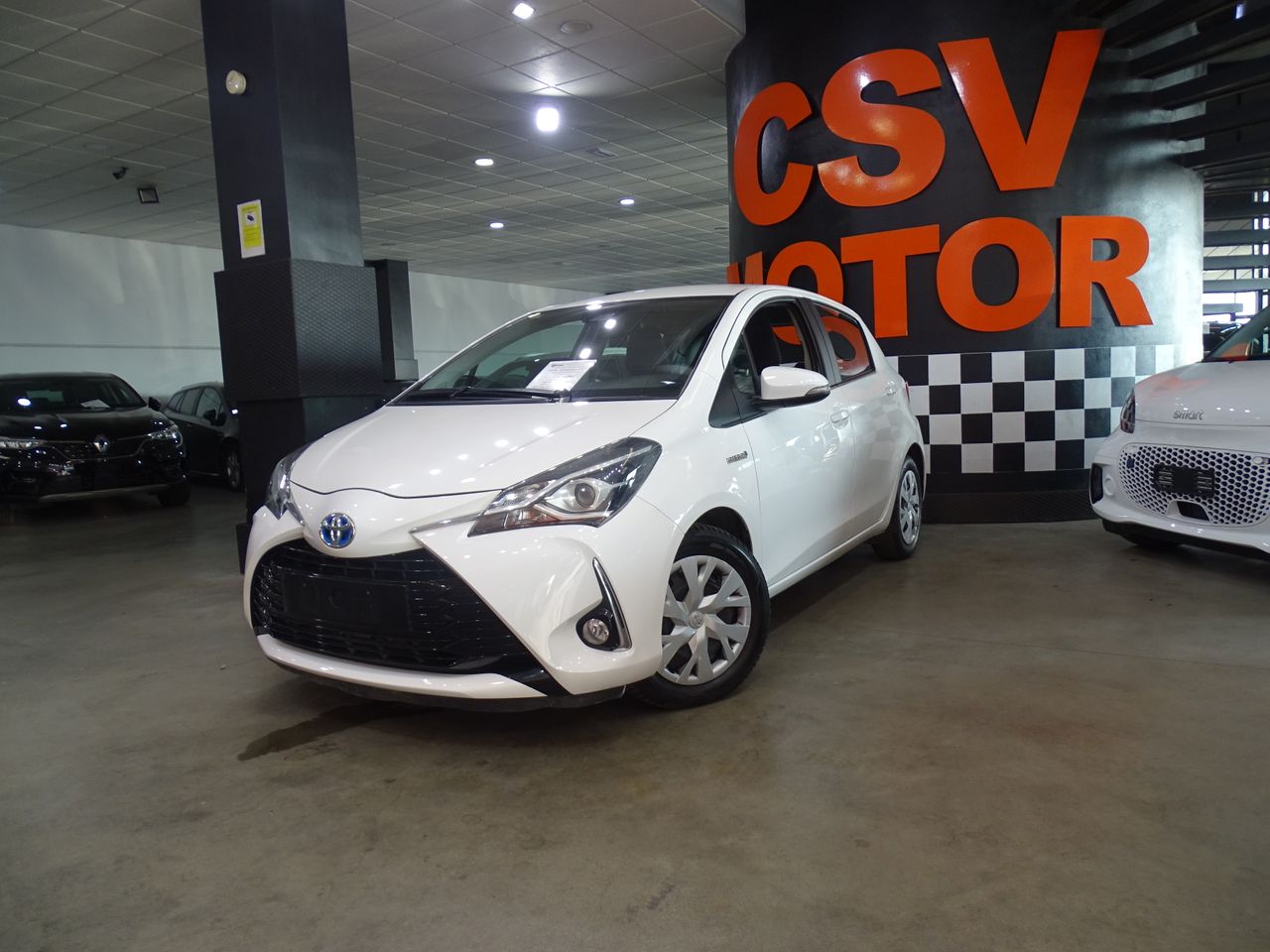 Foto Toyota Yaris 1