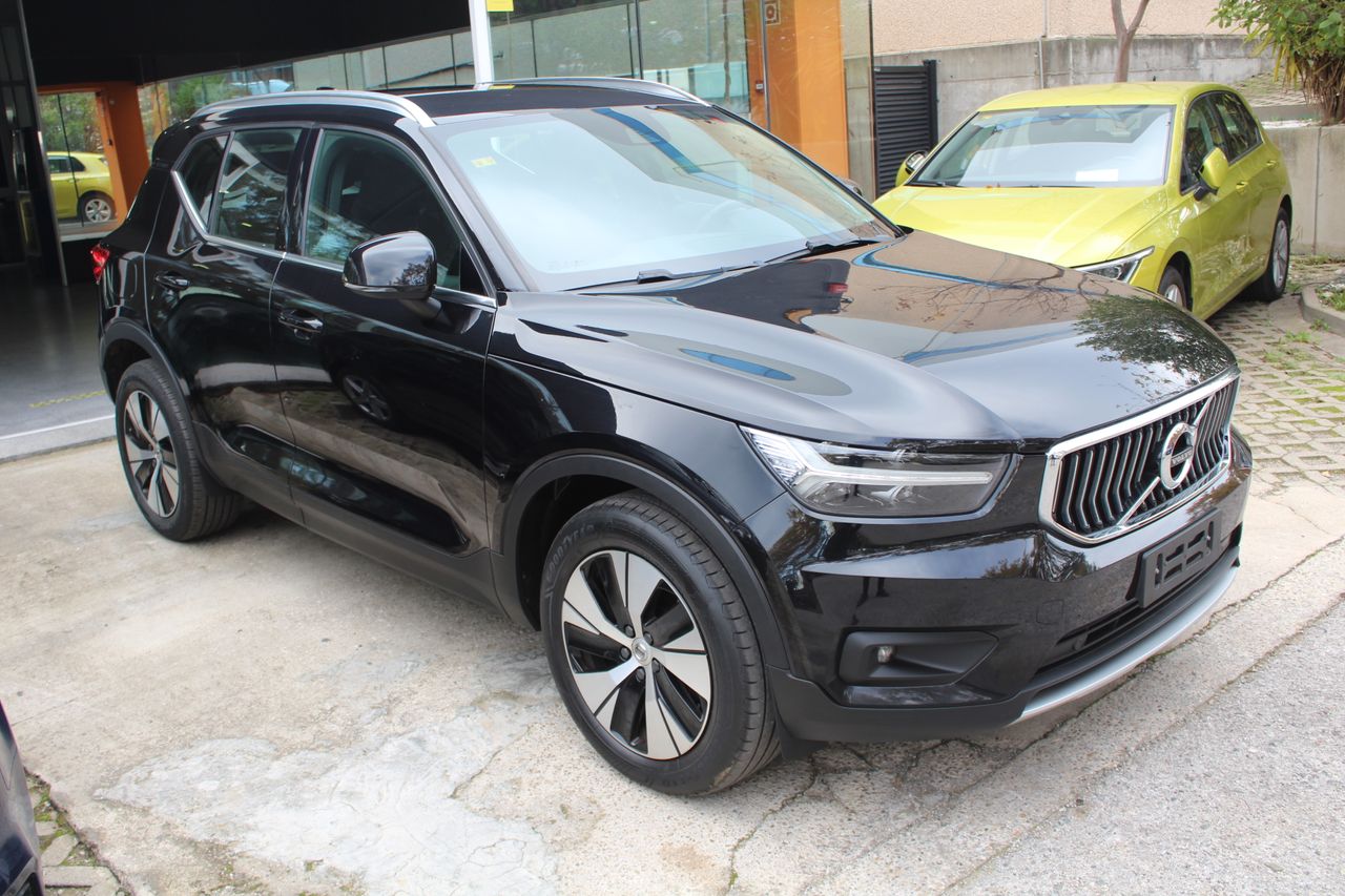 Foto Volvo XC40 3