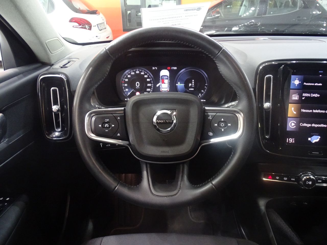 Foto Volvo XC40 12