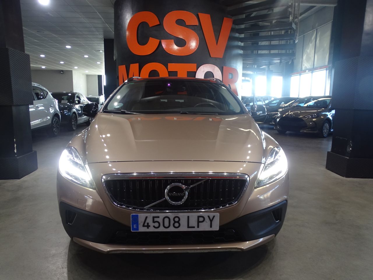 Foto Volvo V40 Cross Country 3