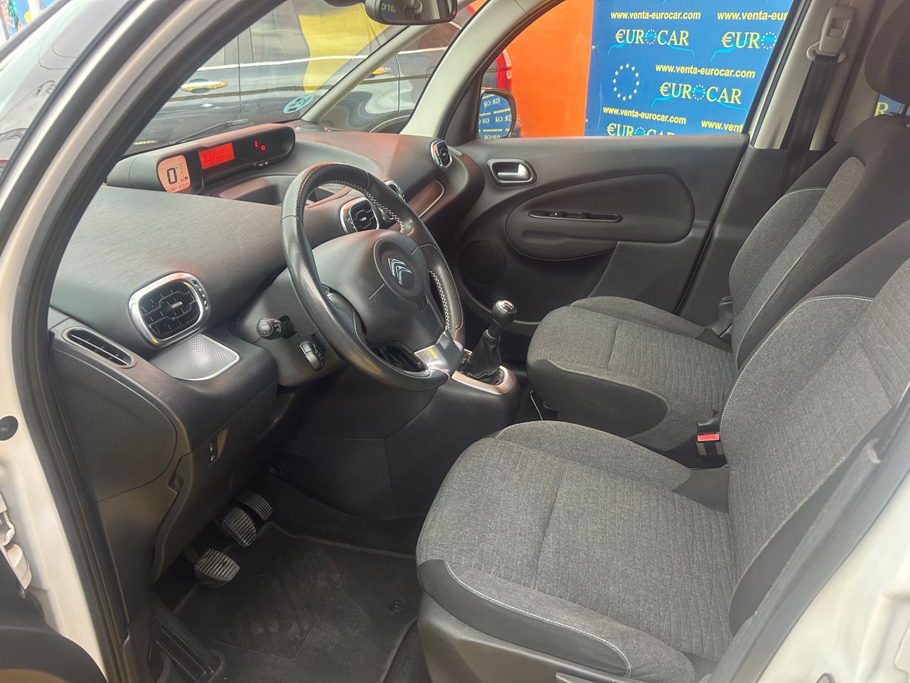 Foto Citroën C3 Picasso 13