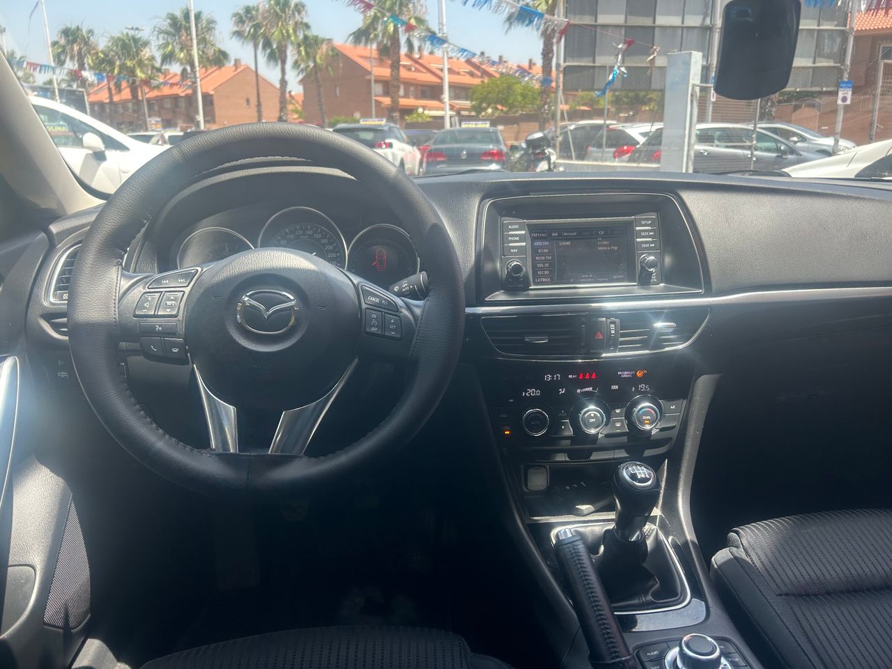 Foto Mazda Mazda6 14