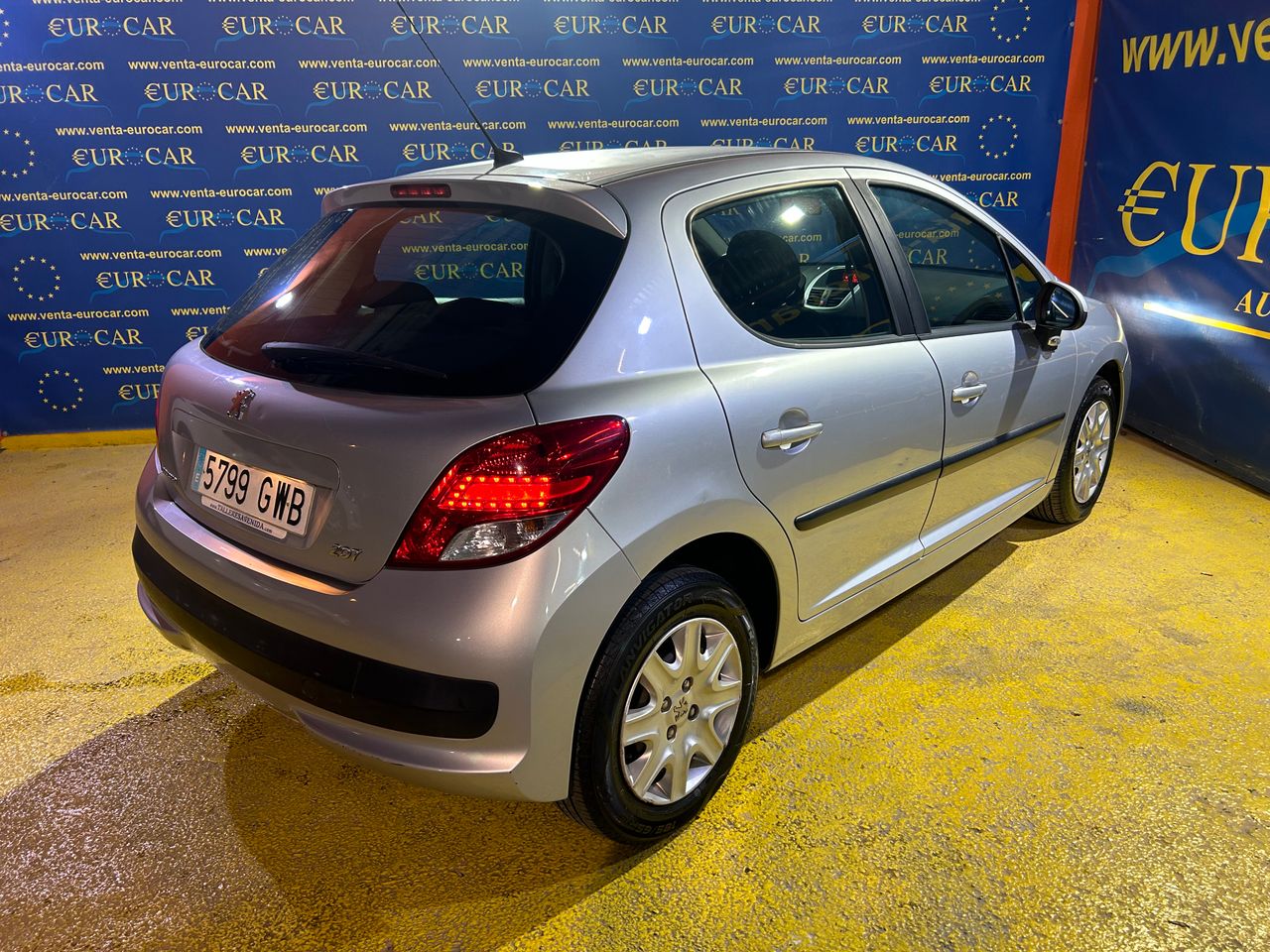 Foto Peugeot 207 25