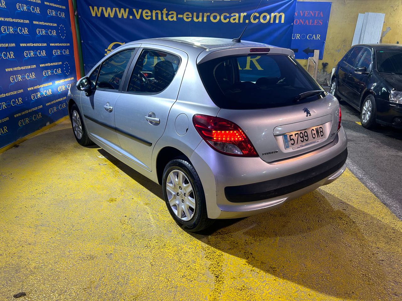 Foto Peugeot 207 30