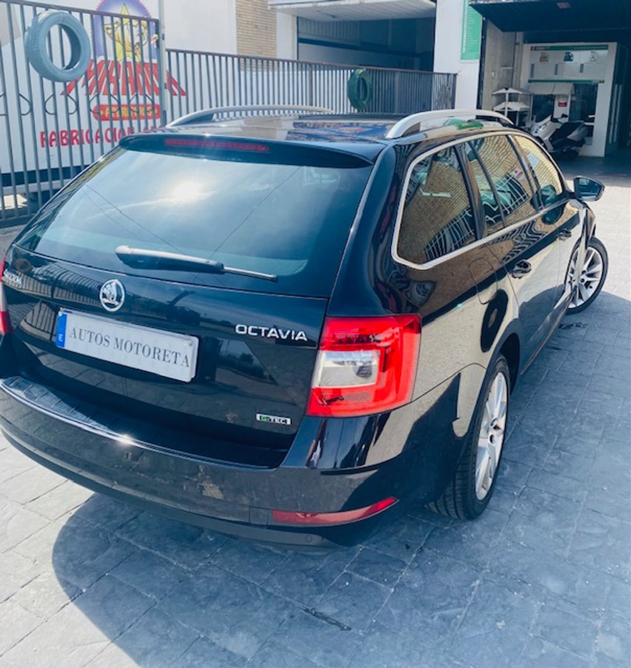 Foto Skoda Octavia Combi 34