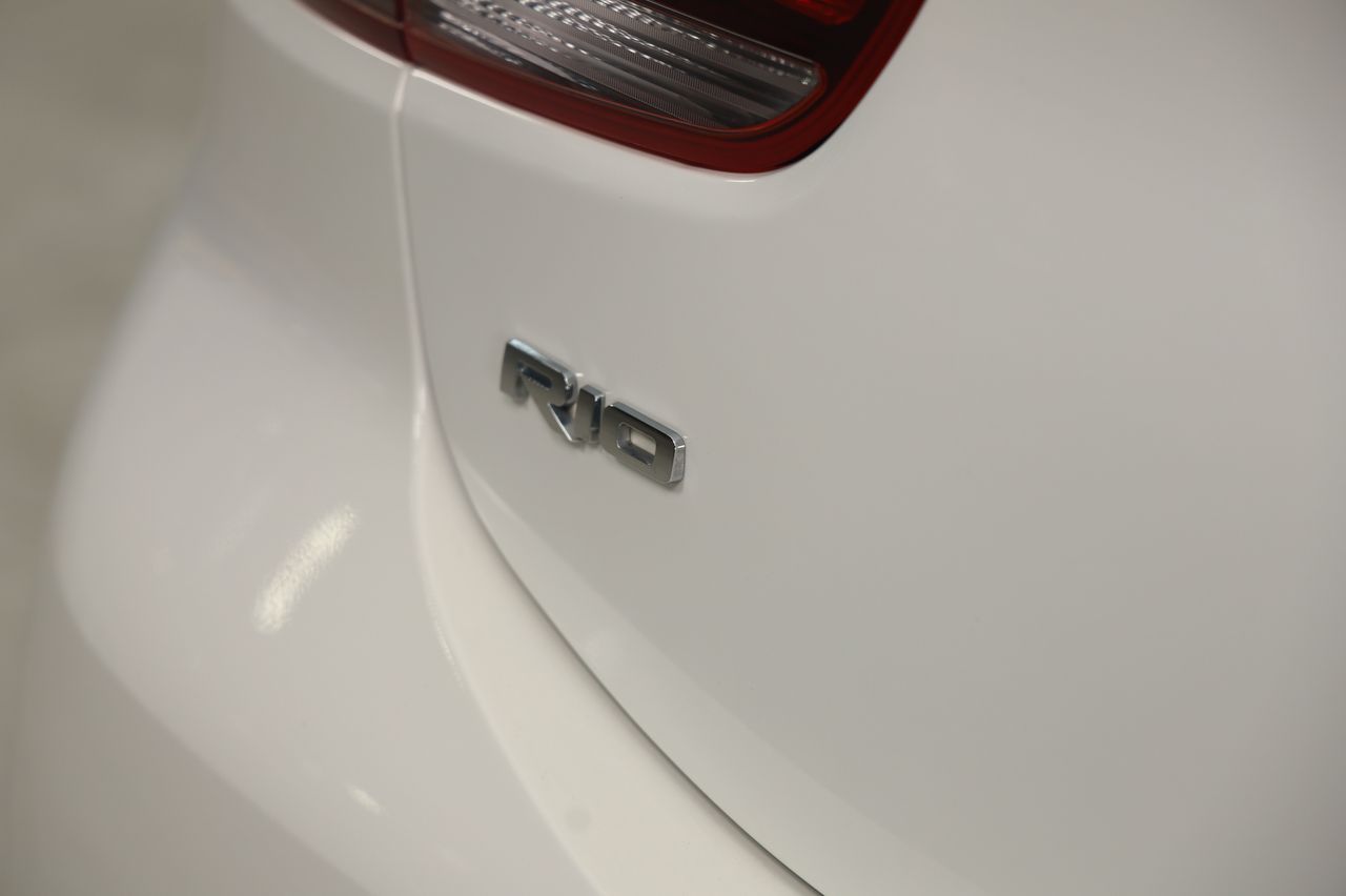 Foto Kia Rio 13