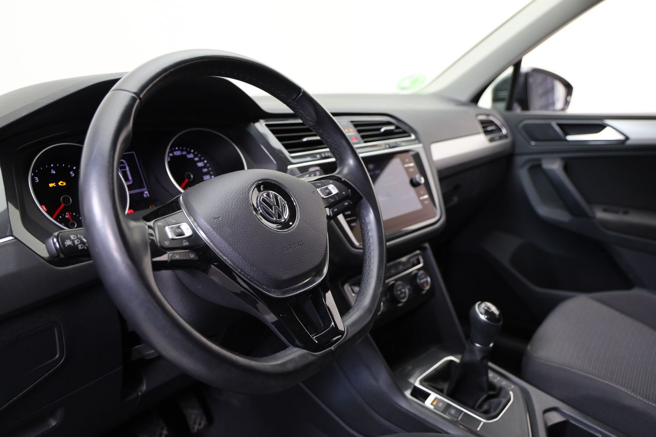 Foto Volkswagen Tiguan 12