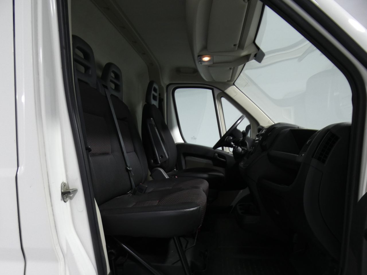 Foto Peugeot Boxer 8