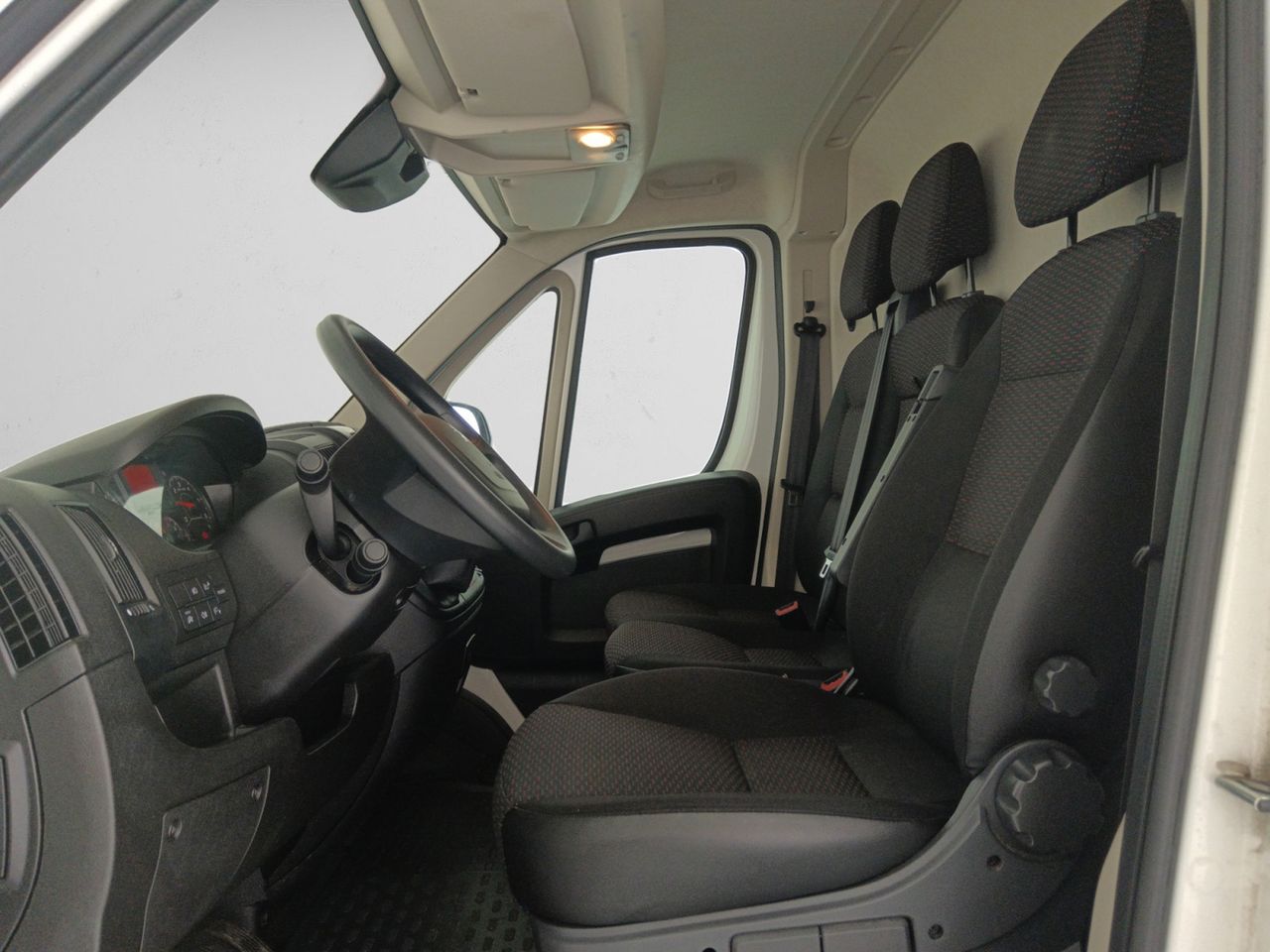 Foto Peugeot Boxer 8